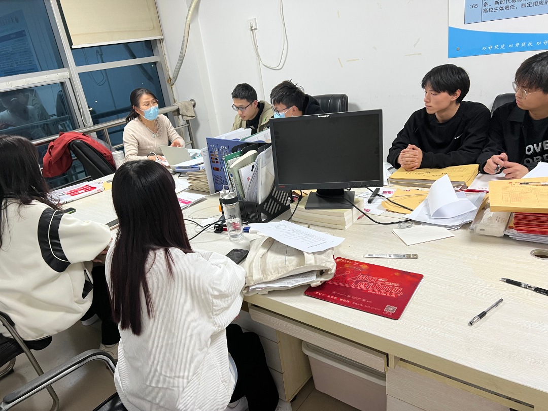 和风枝老师.jpg 和风枝老师.jpg