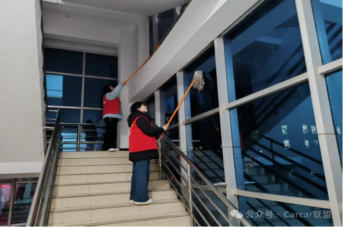 1735605186499.jpg 1735605186499.jpg