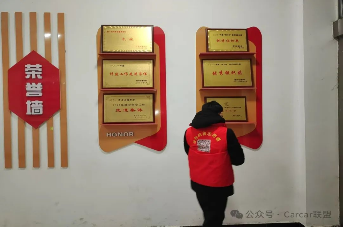 1735605195390.jpg 1735605195390.jpg