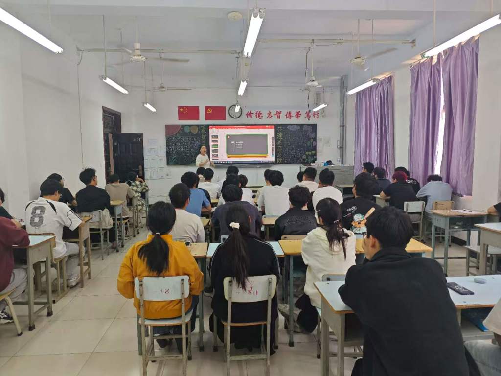 王凯.jpg